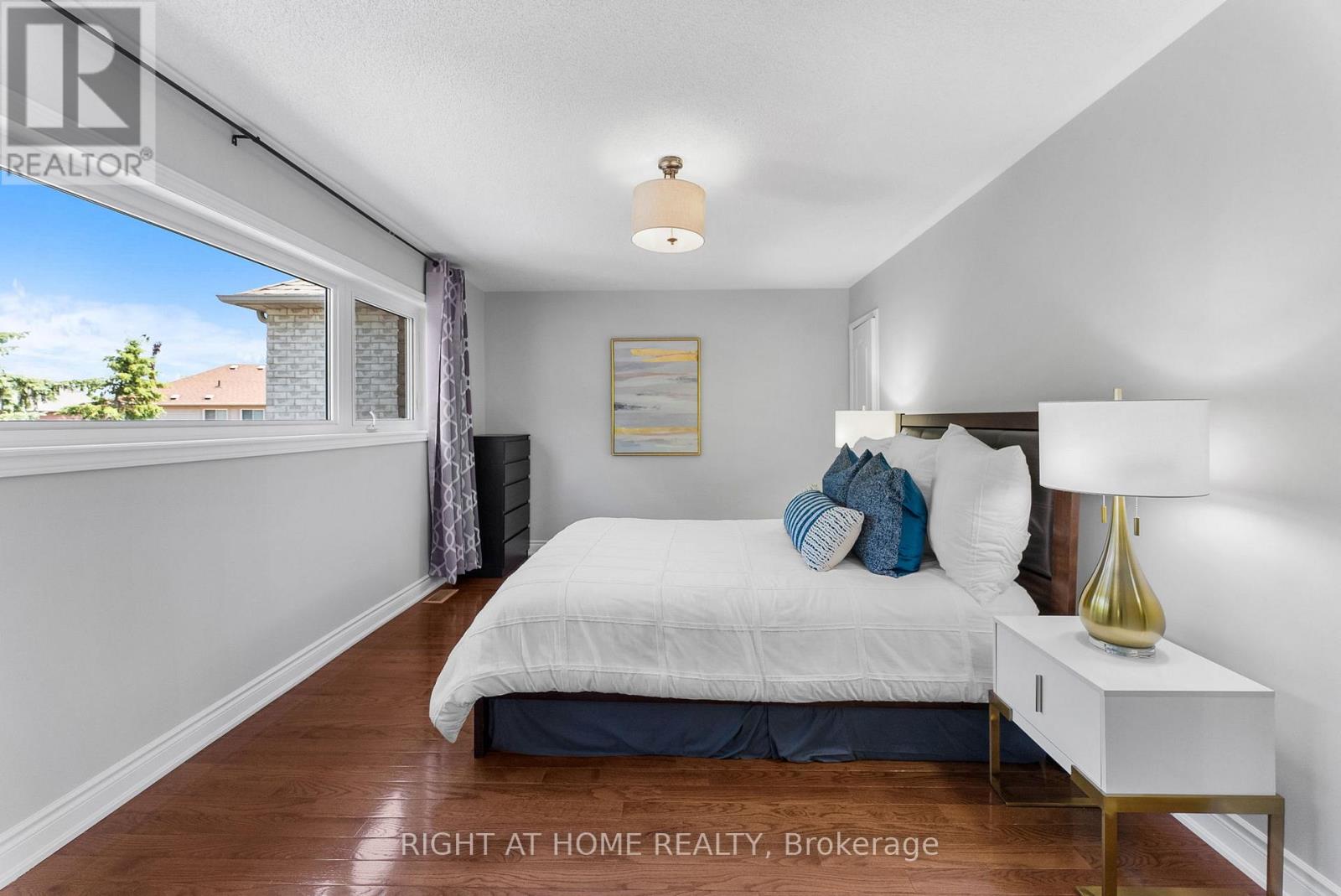 7229 Pallett Court, Mississauga, Ontario  L5N 8E5 - Photo 18 - W12538840