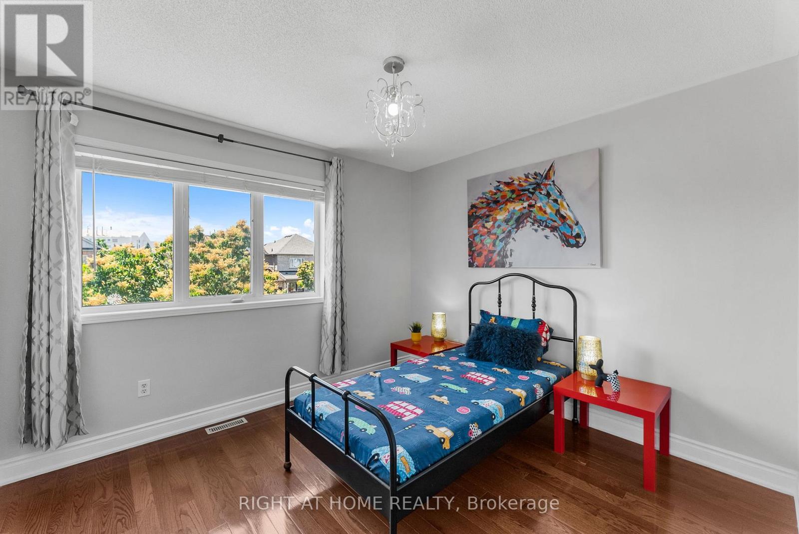 7229 Pallett Court, Mississauga, Ontario  L5N 8E5 - Photo 22 - W12538840