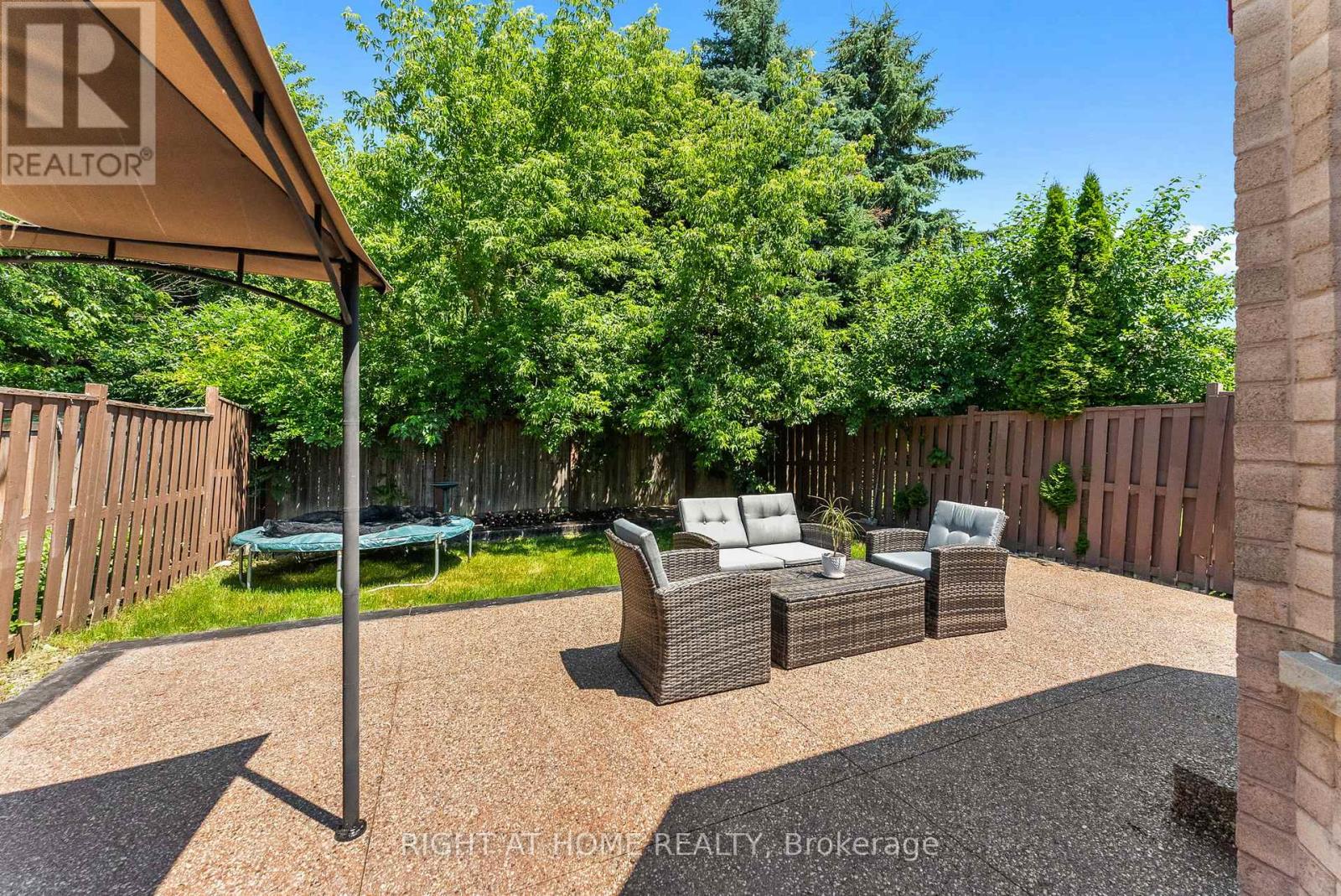 7229 Pallett Court, Mississauga, Ontario  L5N 8E5 - Photo 35 - W12538840