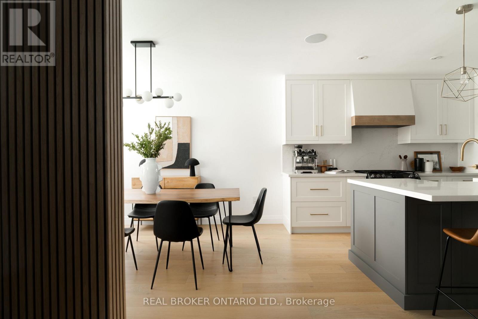 104 Greenlaw Avenue, Toronto, Ontario  M6H 3V5 - Photo 5 - W12538862