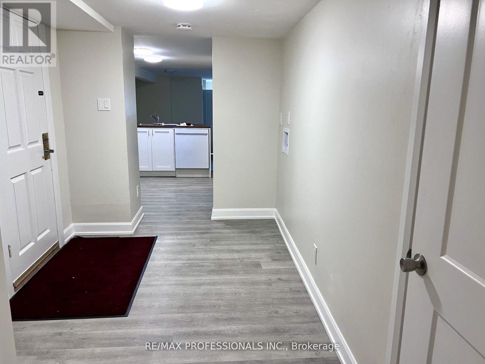 155b Jane Street, Toronto, Ontario  M6S 3Y8 - Photo 12 - W12538916