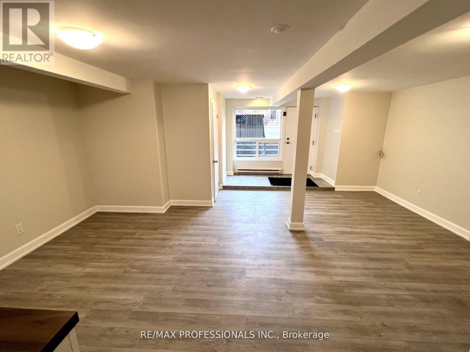 155b Jane Street, Toronto, Ontario  M6S 3Y8 - Photo 8 - W12538916