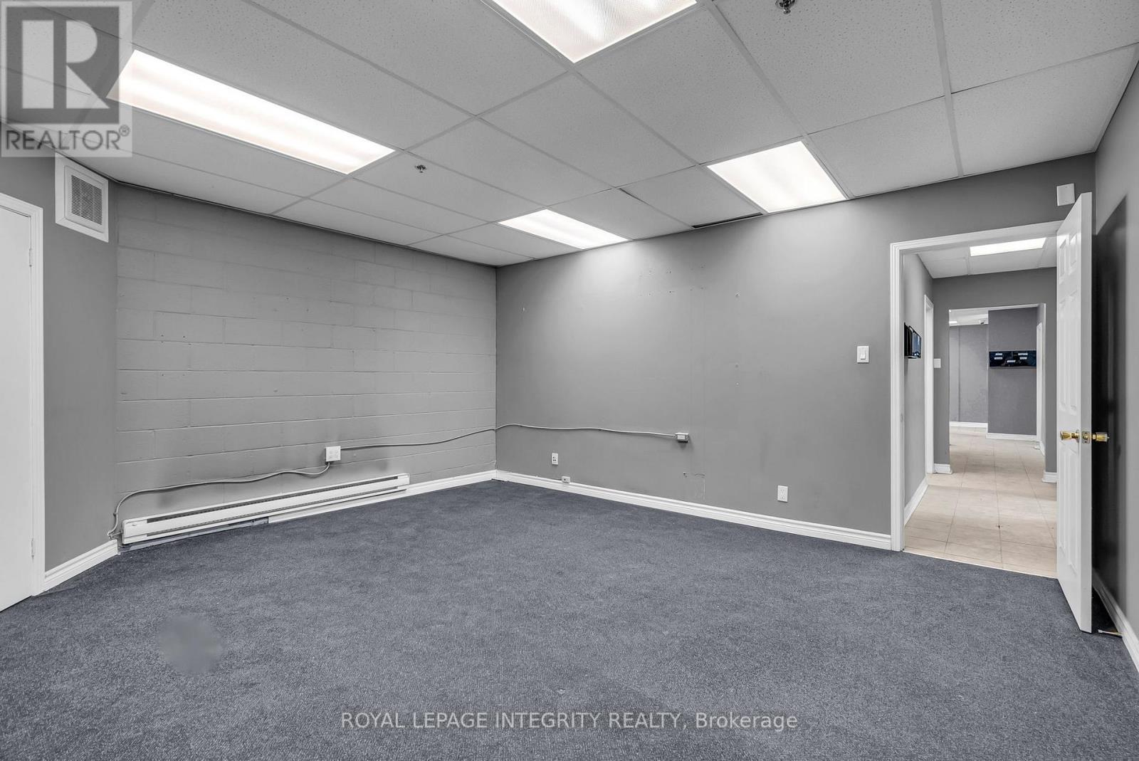 16 - 3205 Swansea Crescent, Ottawa, Ontario  K1G 3W5 - Photo 11 - X12538950