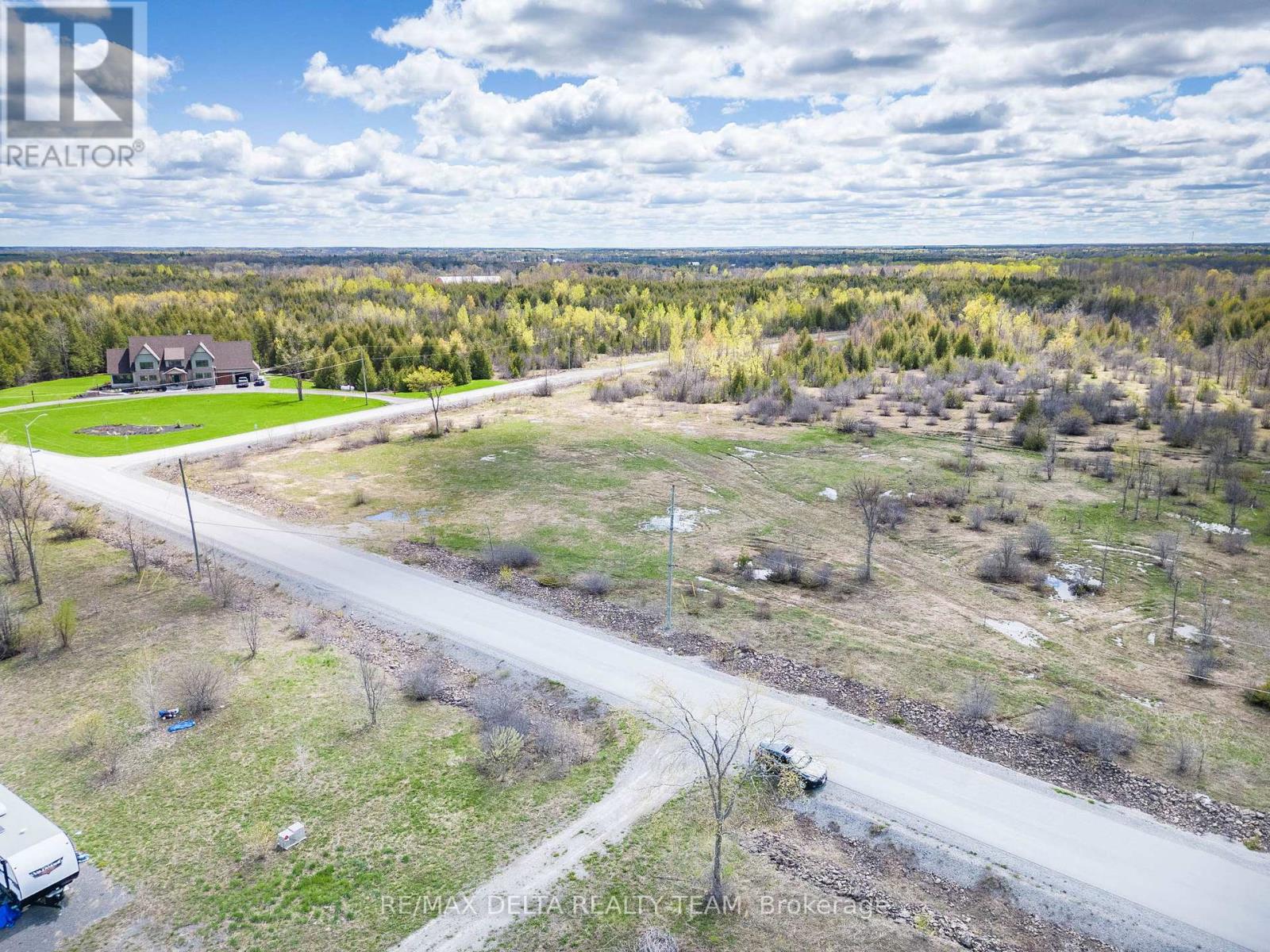 7910 Iveson Drive, Ottawa, Ontario  K0A 2P0 - Photo 12 - X12538952