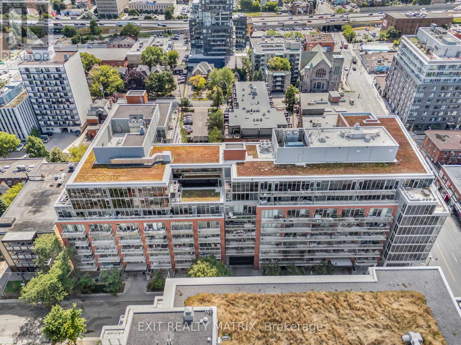 749 - 340 Mcleod Street, Ottawa, Ontario K2P 1A4 - Photo 30 - X12538972