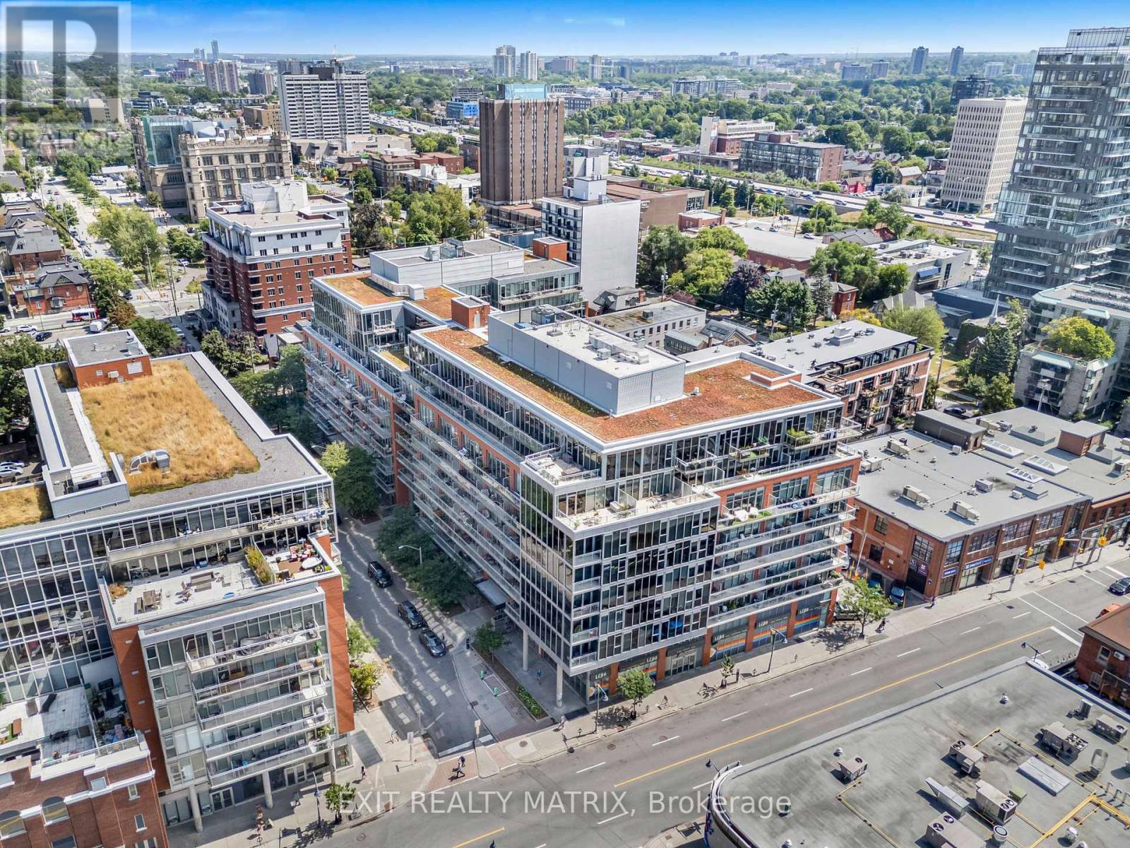 749 - 340 Mcleod Street, Ottawa, Ontario K2P 1A4 - Photo 32 - X12538972