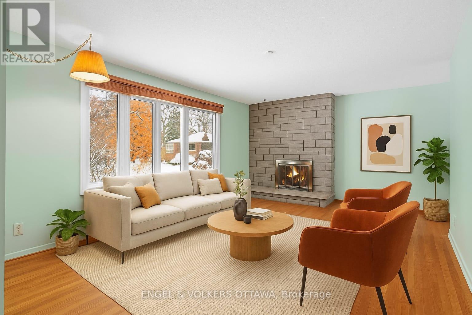 1957 Sharel Drive, Ottawa, Ontario  K1H 6W3 - Photo 8 - X12538978