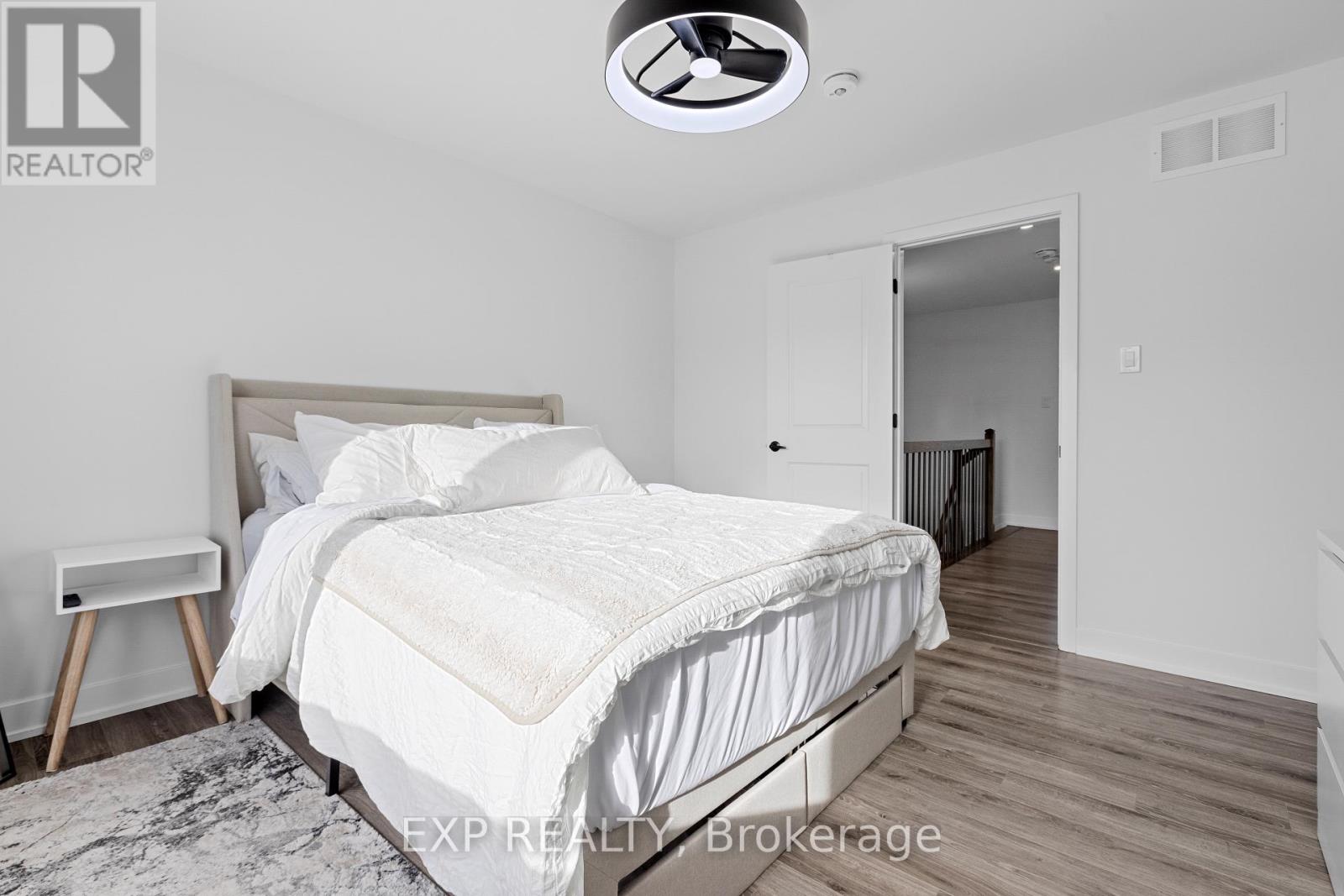 12 Charles Street, Carleton Place, Ontario  K7C 2Y1 - Photo 16 - X12538994