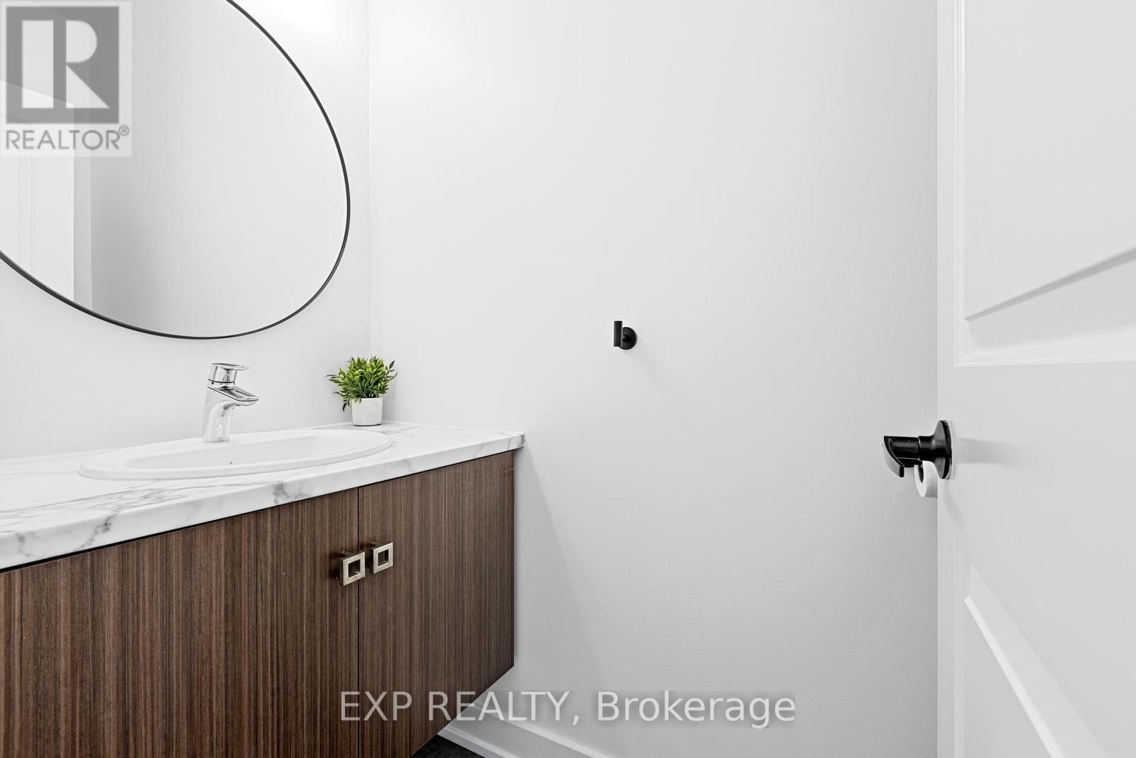 12 Charles Street, Carleton Place, Ontario  K7C 2Y1 - Photo 6 - X12538994