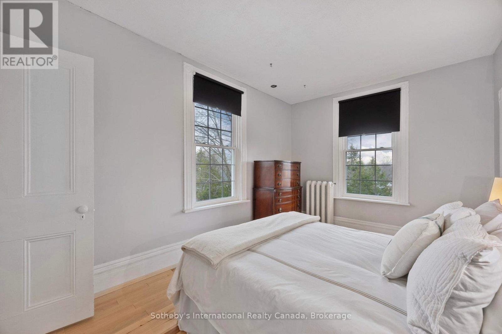 26 Robert Street E, Penetanguishene, Ontario  L9M 1K7 - Photo 35 - S12134452