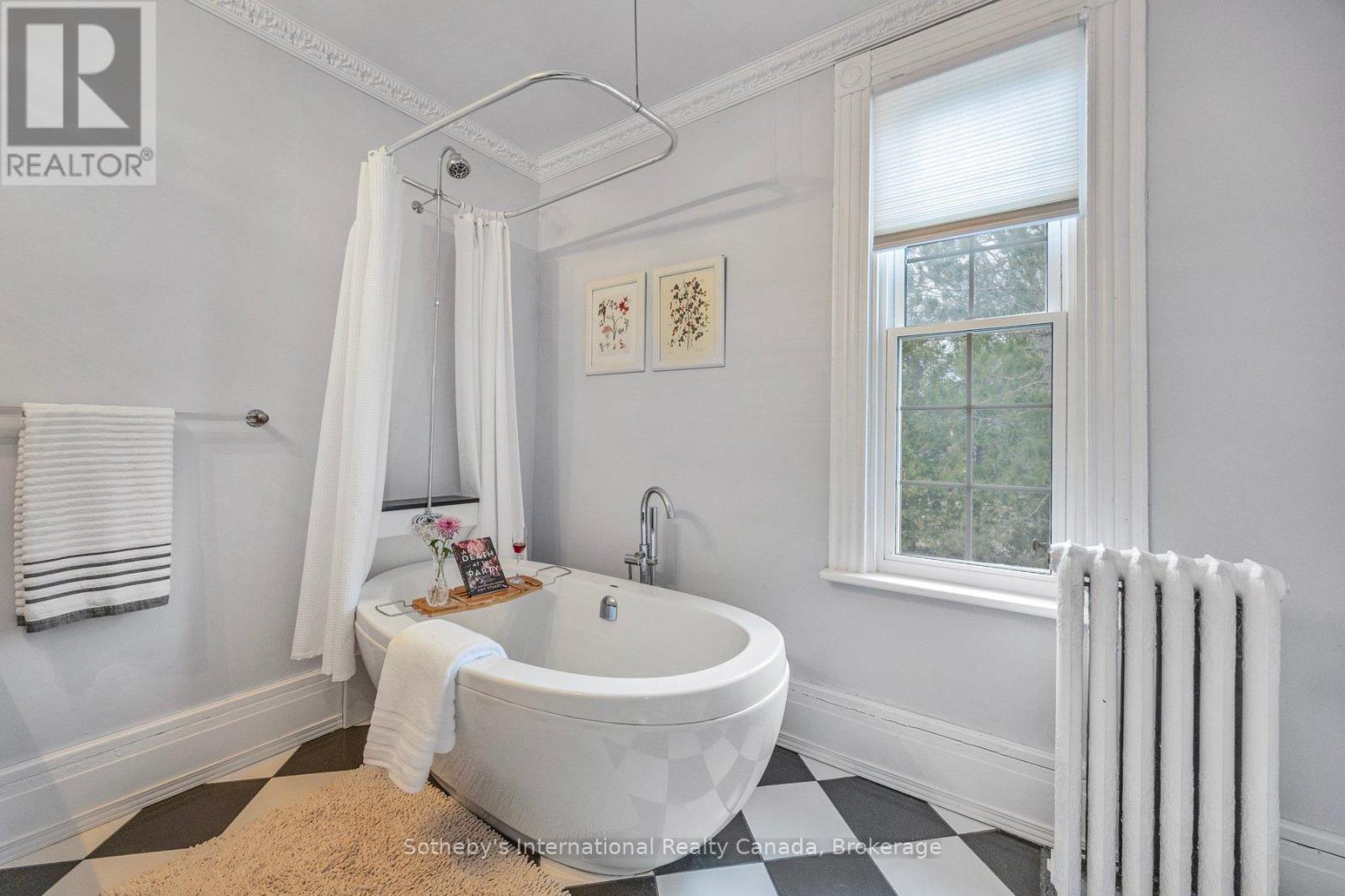 26 Robert Street E, Penetanguishene, Ontario  L9M 1K7 - Photo 37 - S12134452