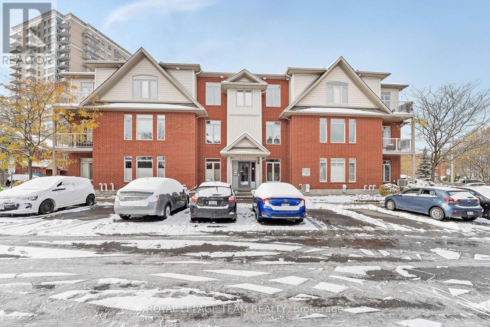 B - 250 MEILLEUR PRIVATE, Ottawa, Ontario