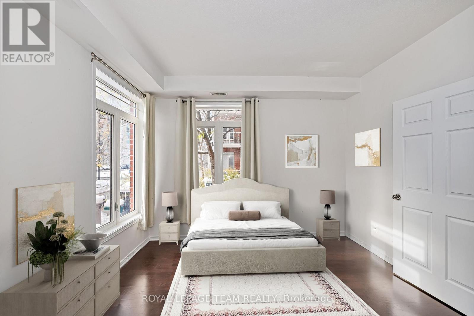 B - 250 Meilleur Private, Ottawa, Ontario  K1L 0A3 - Photo 14 - X12416181