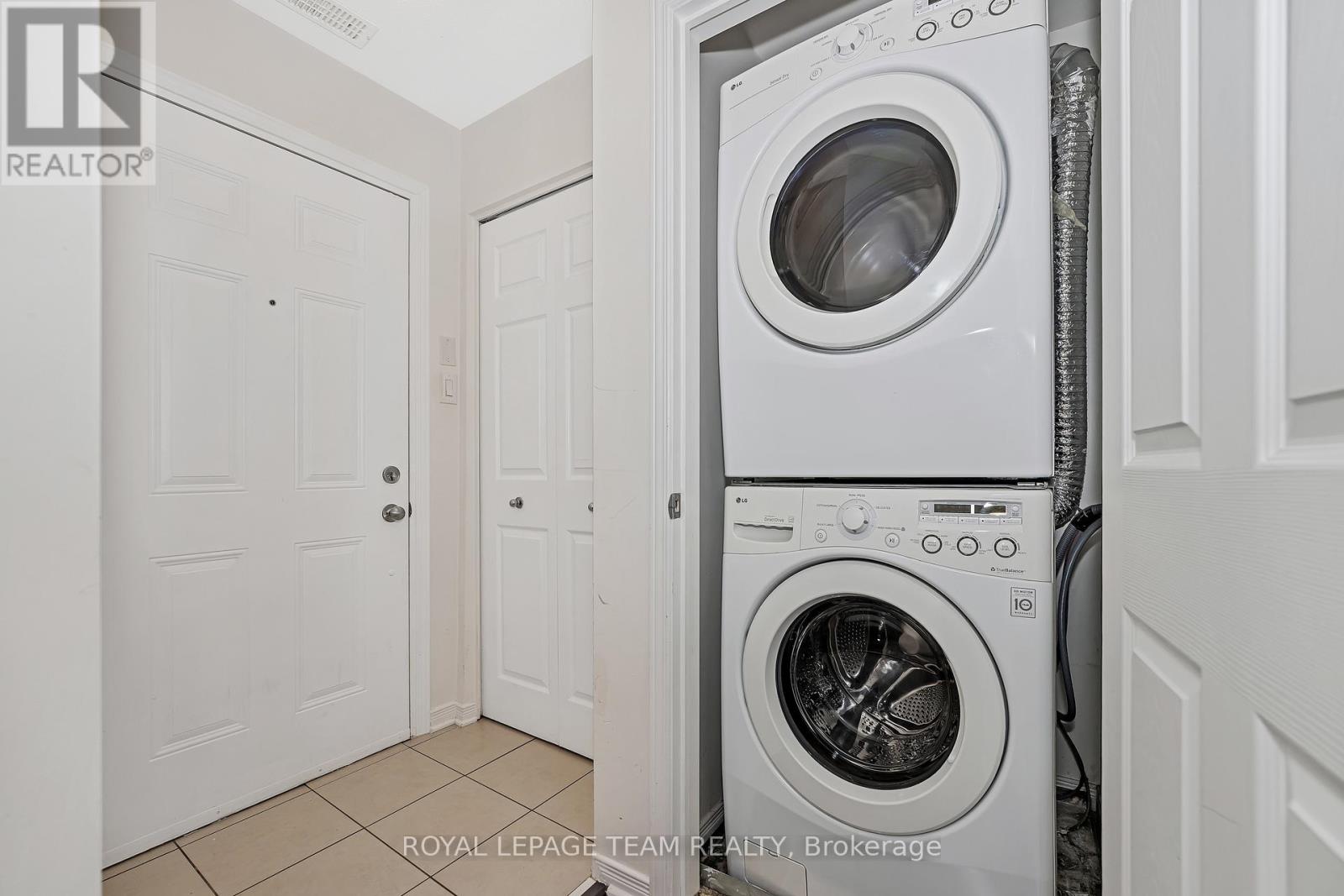 B - 250 Meilleur Private, Ottawa, Ontario  K1L 0A3 - Photo 23 - X12416181