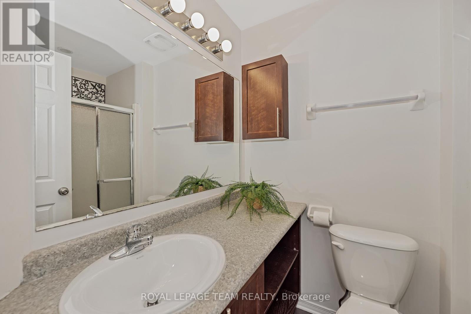 B - 250 Meilleur Private, Ottawa, Ontario  K1L 0A3 - Photo 9 - X12416181