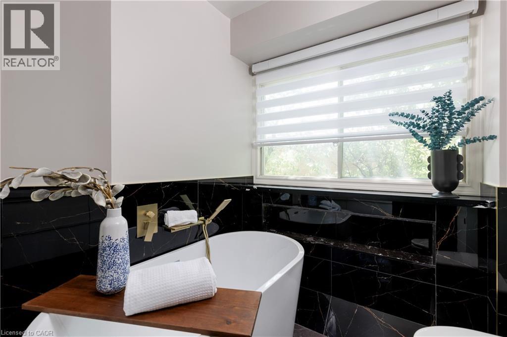 262 Mary Street, Oakville, Ontario  L6K 3V4 - Photo 30 - 40787805