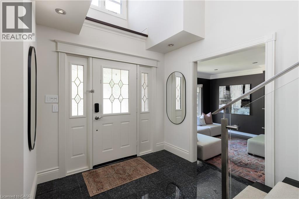 262 Mary Street, Oakville, Ontario  L6K 3V4 - Photo 4 - 40787805