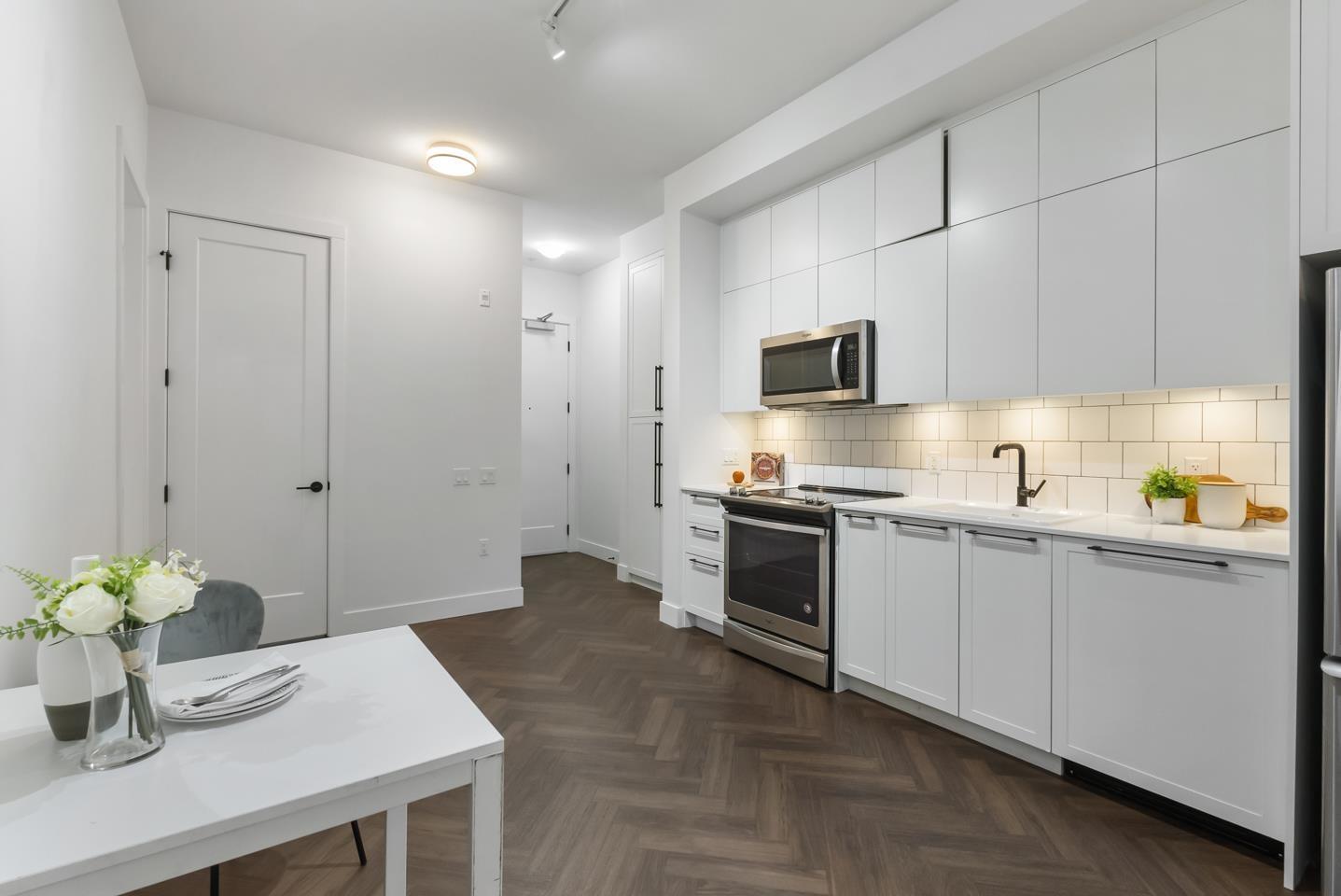 122 14968 101a Avenue, Surrey, British Columbia  V3R 0E8 - Photo 6 - R3066377