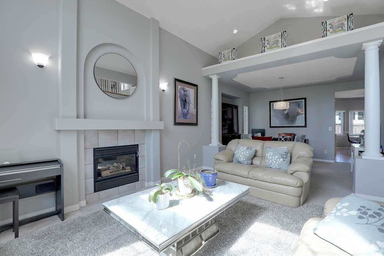 16865 80 Avenue, Surrey, British Columbia  V4N 4Y8 - Photo 4 - R3066812