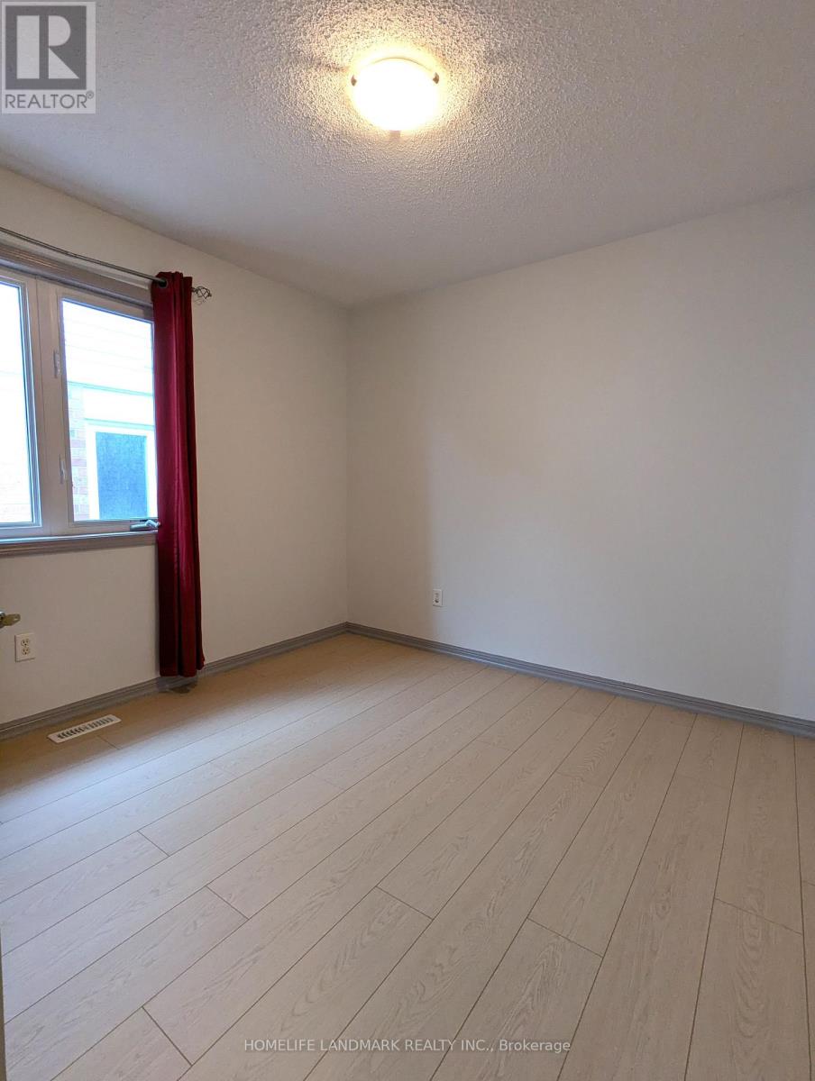 27 Walter Sangster Road, Whitchurch-Stouffville, Ontario  L4A 0J5 - Photo 20 - N12516972