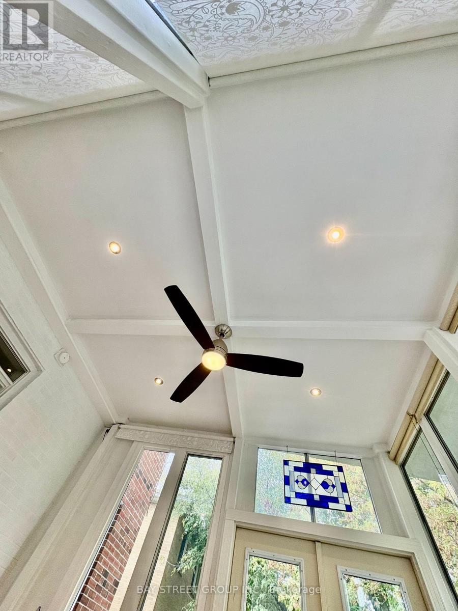 2175 Wiseman Court, Mississauga, Ontario  L5J 1P3 - Photo 29 - W12449872