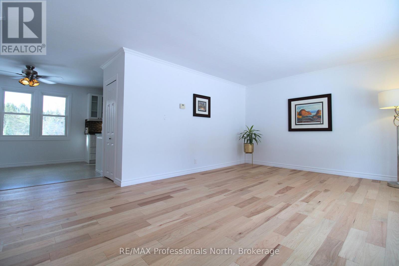 346 Highview Drive, Huntsville, Ontario  P1H 1C1 - Photo 10 - X12534326