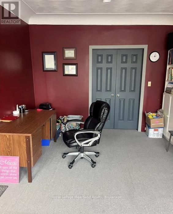 84 Albert Street, Central Huron, Ontario  N0M 1L0 - Photo 9 - X12539028