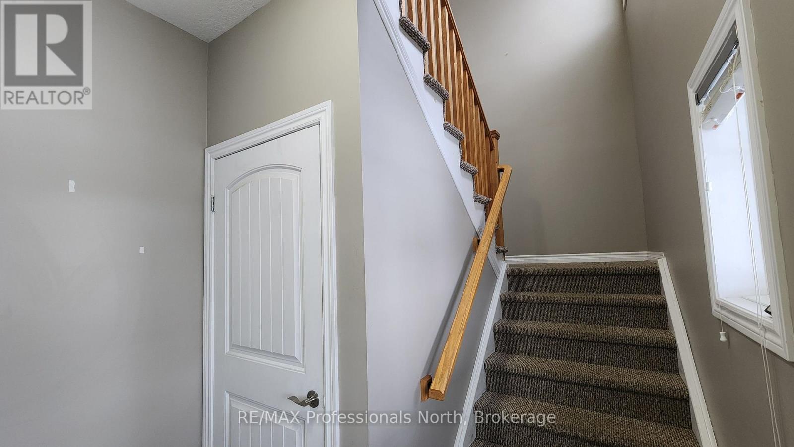 33 Goodwin Drive, Huntsville, Ontario  P1H 2R3 - Photo 13 - X12539064