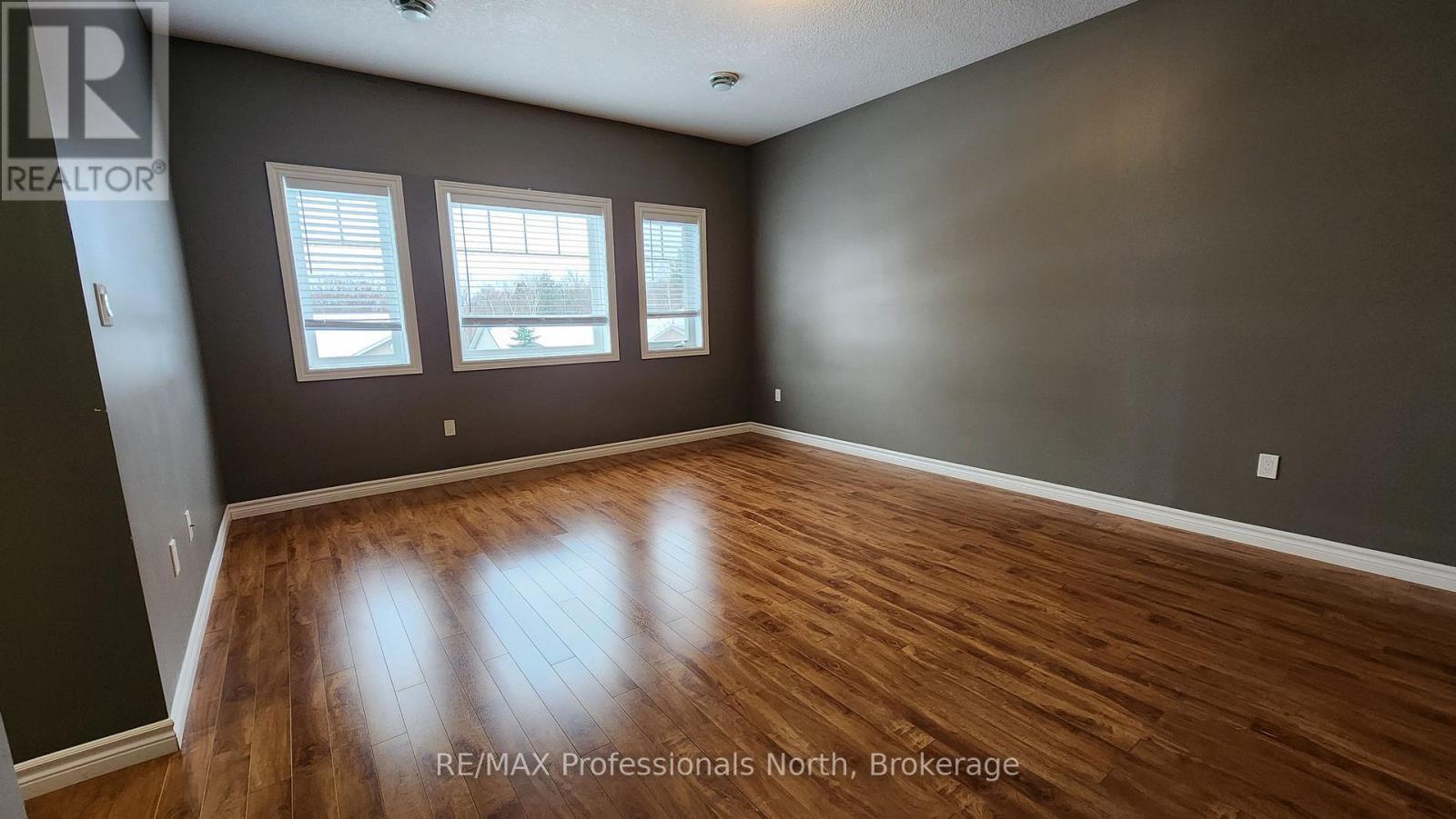 33 Goodwin Drive, Huntsville, Ontario  P1H 2R3 - Photo 16 - X12539064