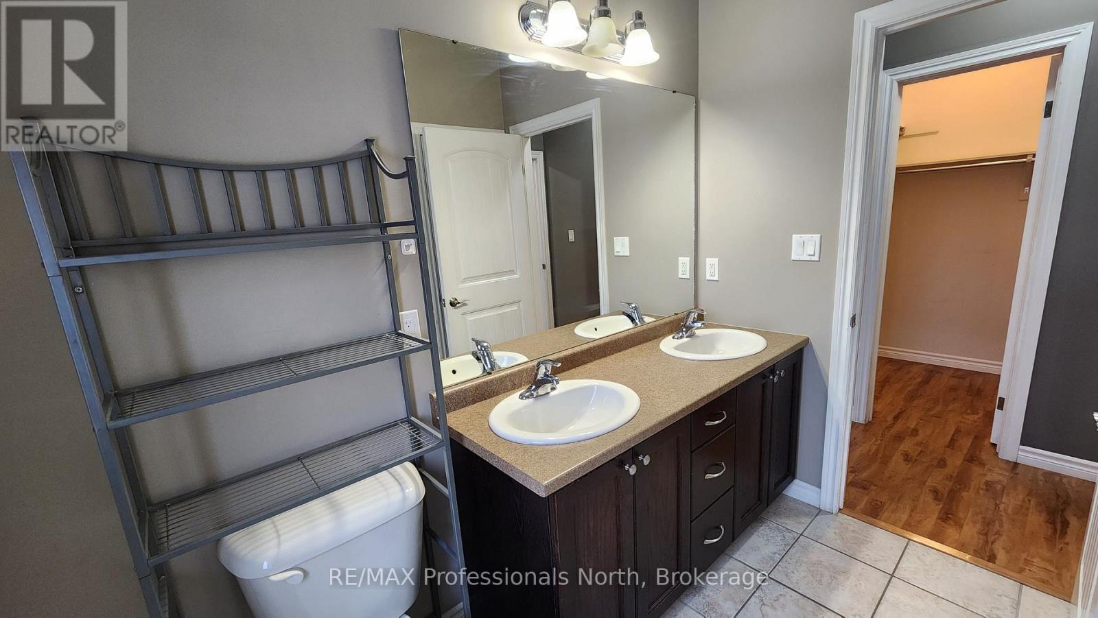 33 Goodwin Drive, Huntsville, Ontario  P1H 2R3 - Photo 20 - X12539064