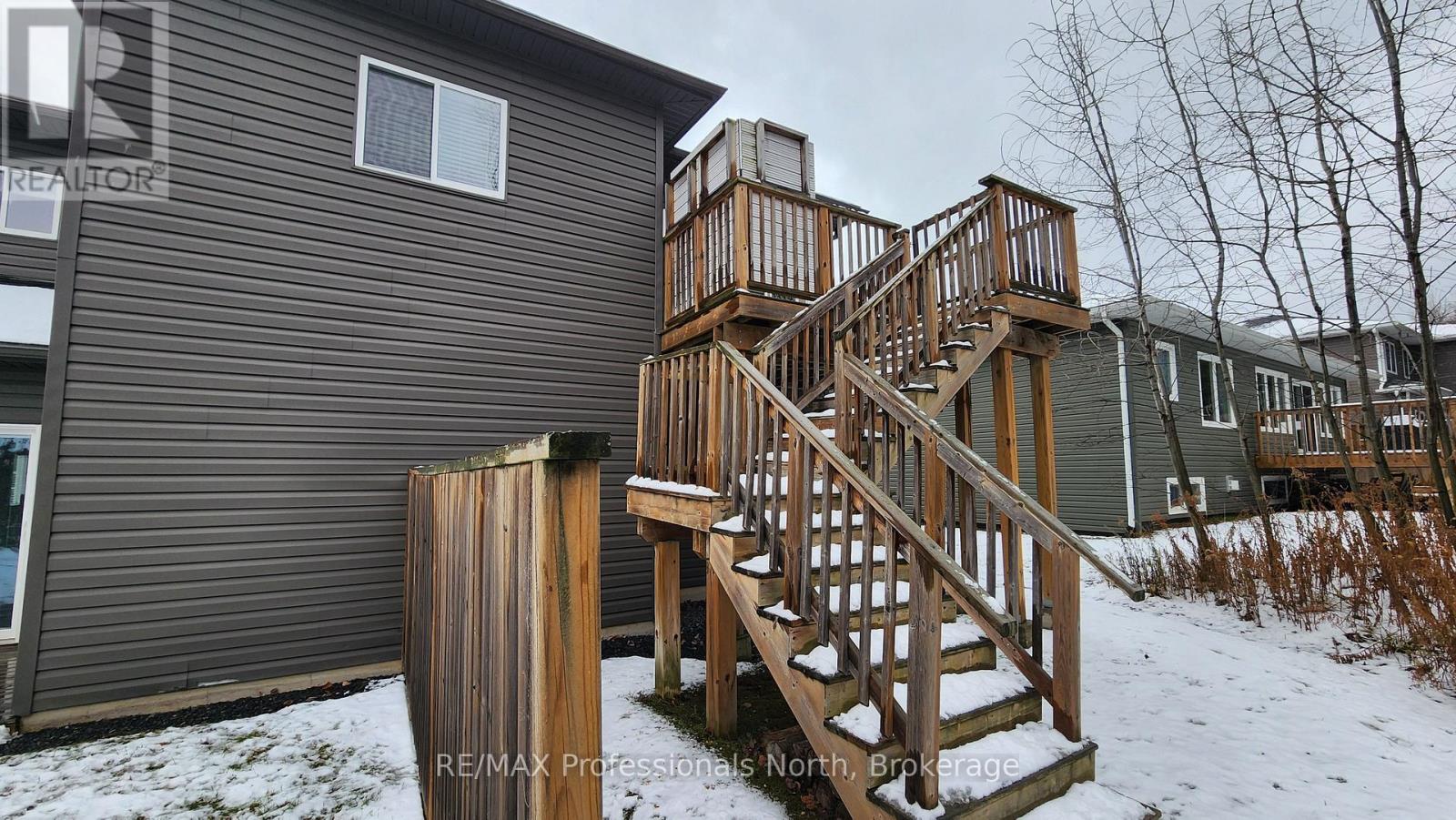 33 Goodwin Drive, Huntsville, Ontario  P1H 2R3 - Photo 7 - X12539064