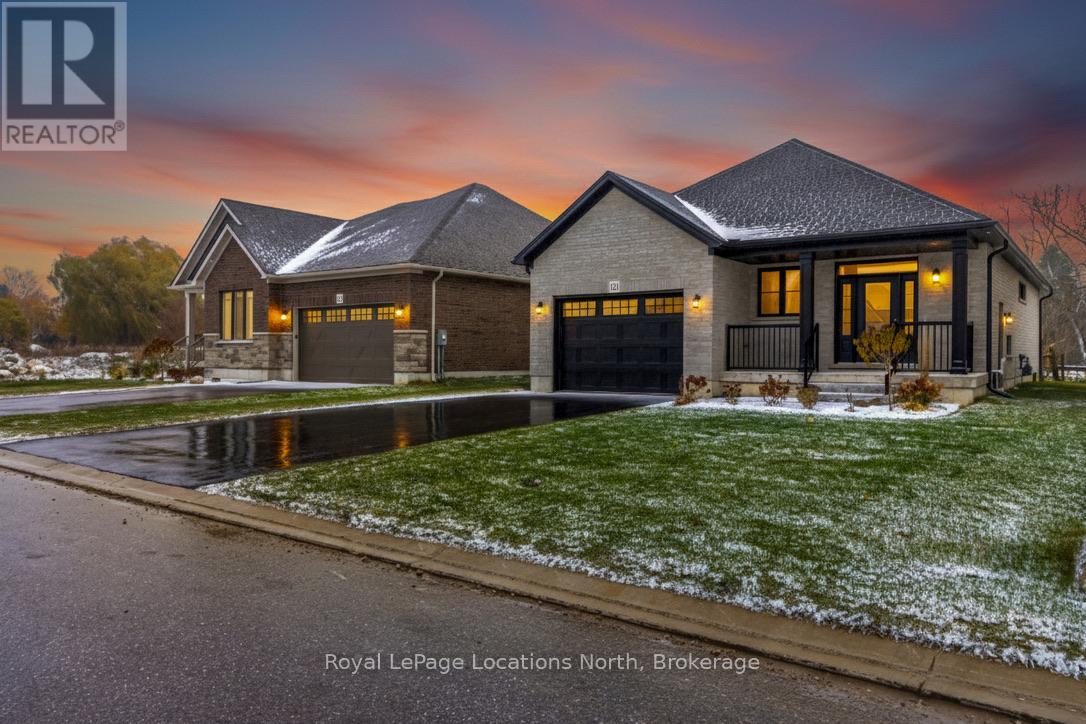 121 EMERSON WAY, West Grey, Ontario