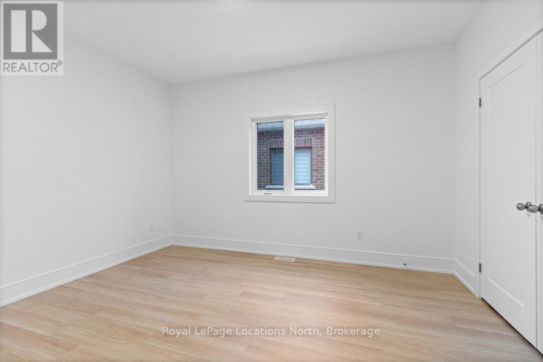 121 Emerson Way, West Grey, Ontario  N0G 1R0 - Photo 24 - X12539136