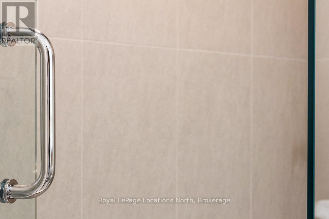 121 Emerson Way, West Grey, Ontario  N0G 1R0 - Photo 37 - X12539136