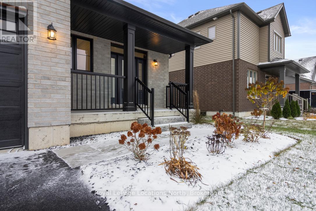 121 Emerson Way, West Grey, Ontario  N0G 1R0 - Photo 6 - X12539136