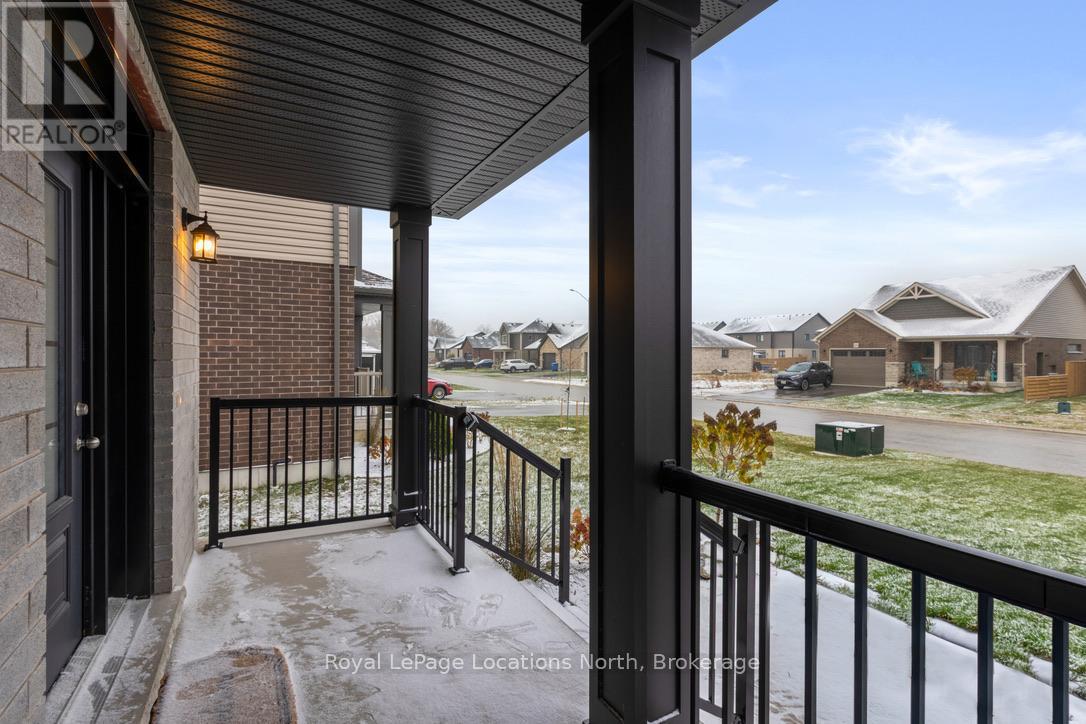 121 Emerson Way, West Grey, Ontario  N0G 1R0 - Photo 7 - X12539136