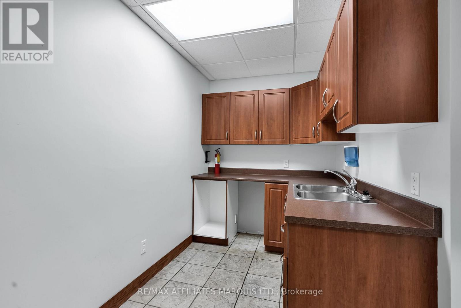 89 Tollgate Road, Cornwall, Ontario K6J 5L5 - Photo 14 - X12539094