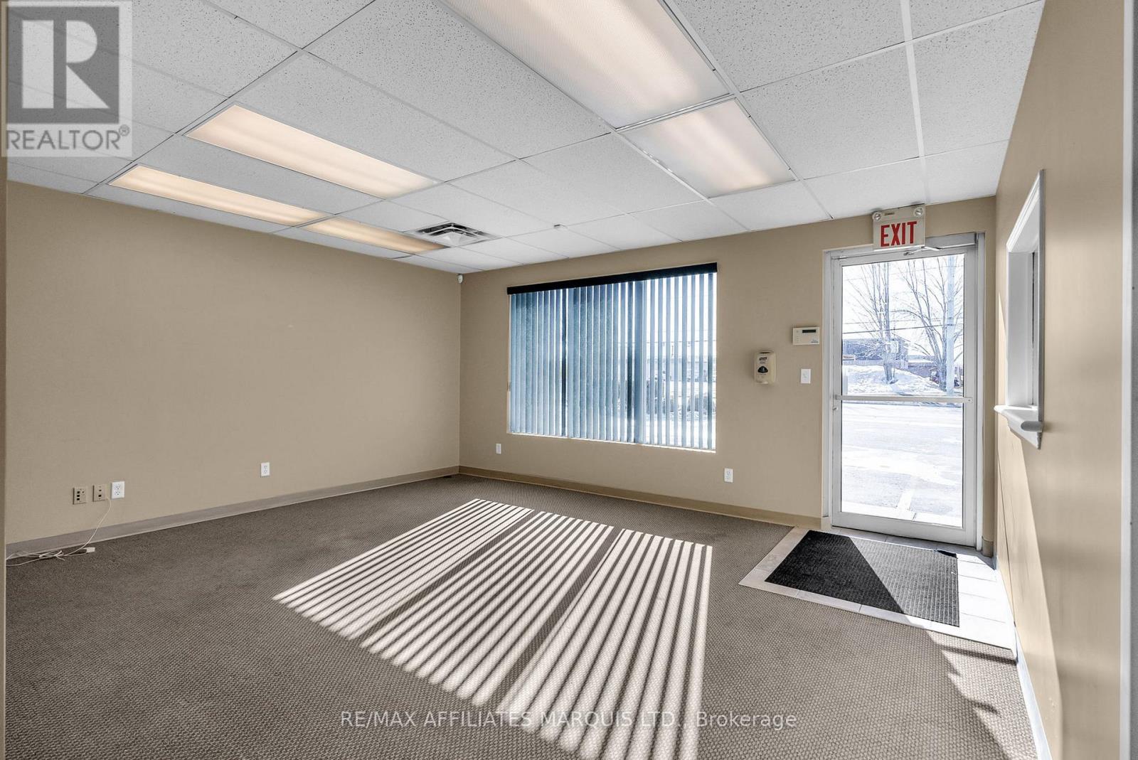 89 Tollgate Road, Cornwall, Ontario K6J 5L5 - Photo 27 - X12539094