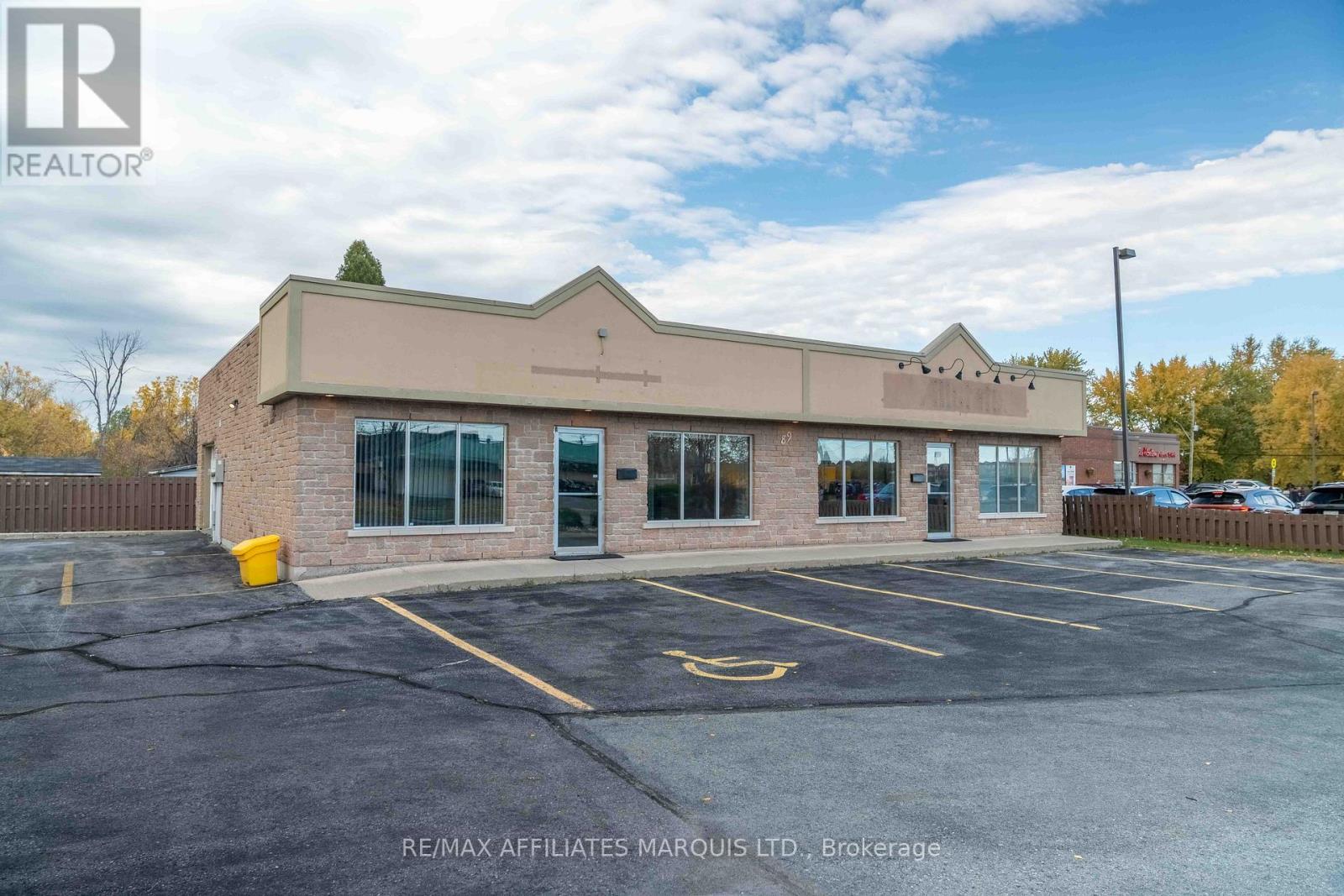 89 Tollgate Road, Cornwall, Ontario K6J 5L5 - Photo 3 - X12539094