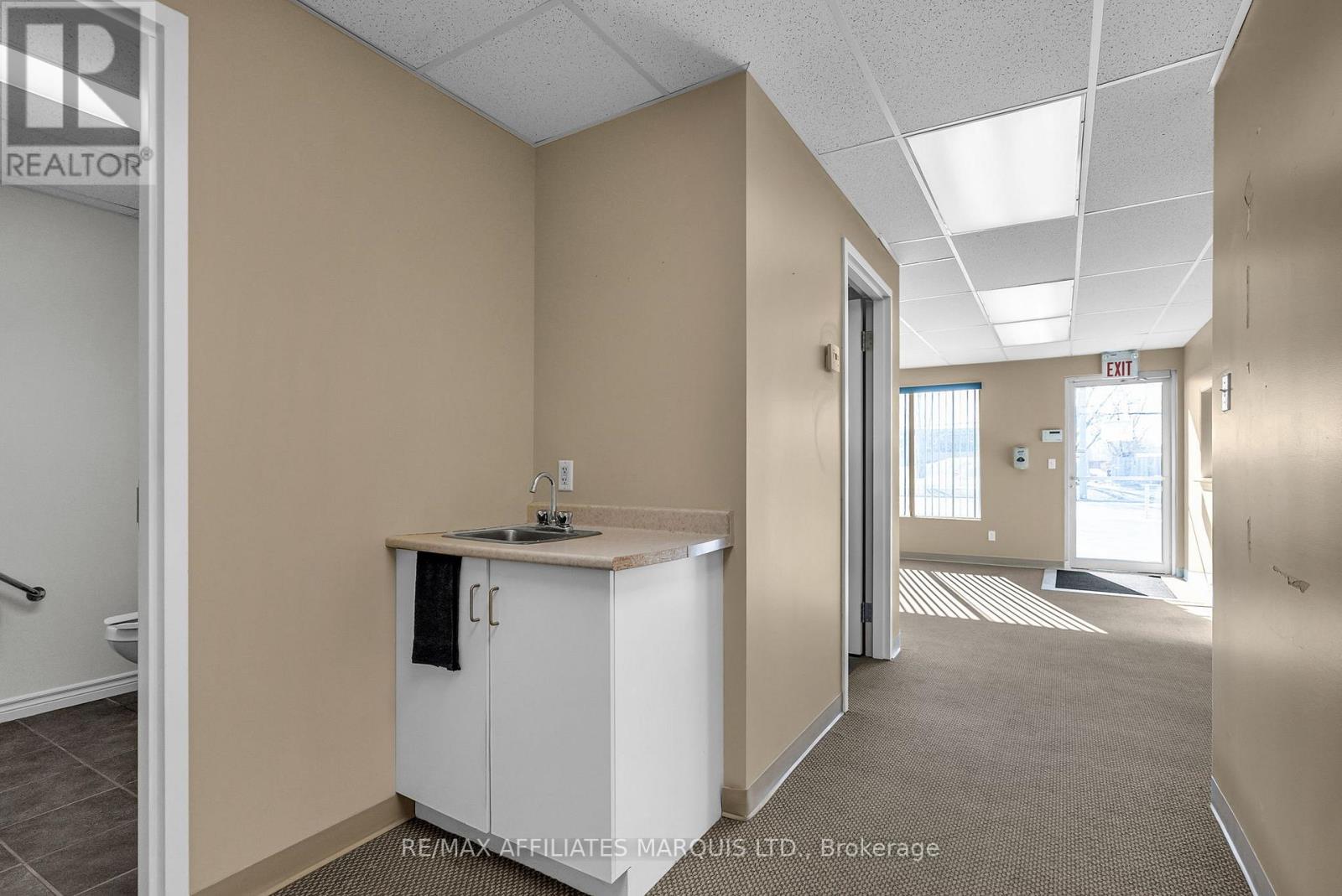 89 Tollgate Road, Cornwall, Ontario K6J 5L5 - Photo 37 - X12539094