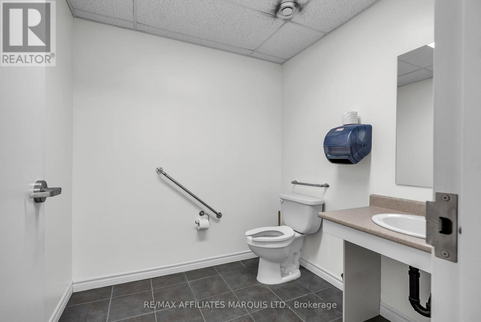 89 Tollgate Road, Cornwall, Ontario K6J 5L5 - Photo 38 - X12539094