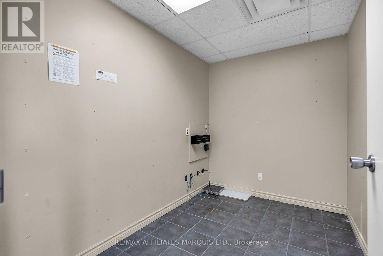 89 Tollgate Road, Cornwall, Ontario K6J 5L5 - Photo 39 - X12539094