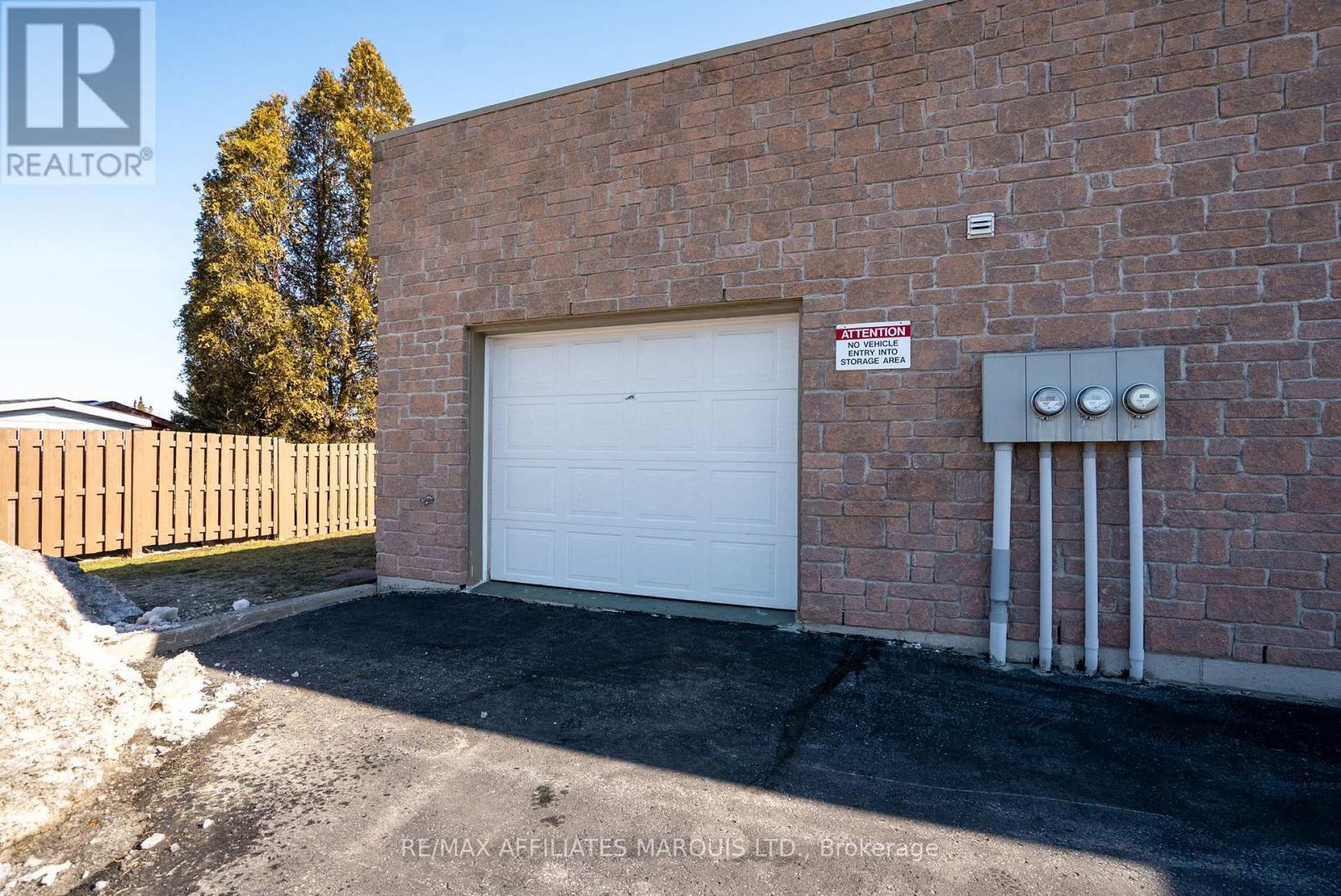 89 Tollgate Road, Cornwall, Ontario K6J 5L5 - Photo 40 - X12539094