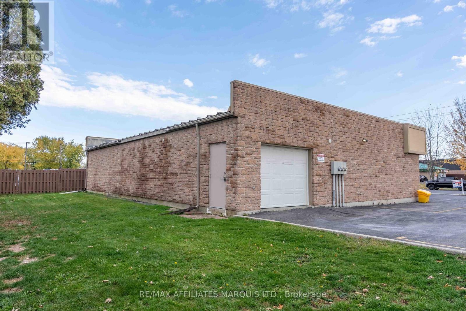 89 Tollgate Road, Cornwall, Ontario K6J 5L5 - Photo 44 - X12539094