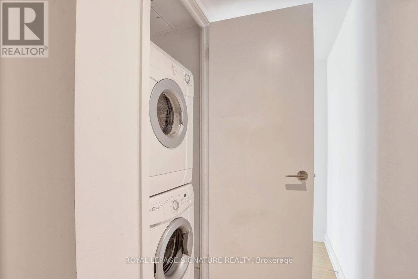 520 - 85 Queens Wharf Road, Toronto, Ontario  M5V 0J9 - Photo 10 - C12527860