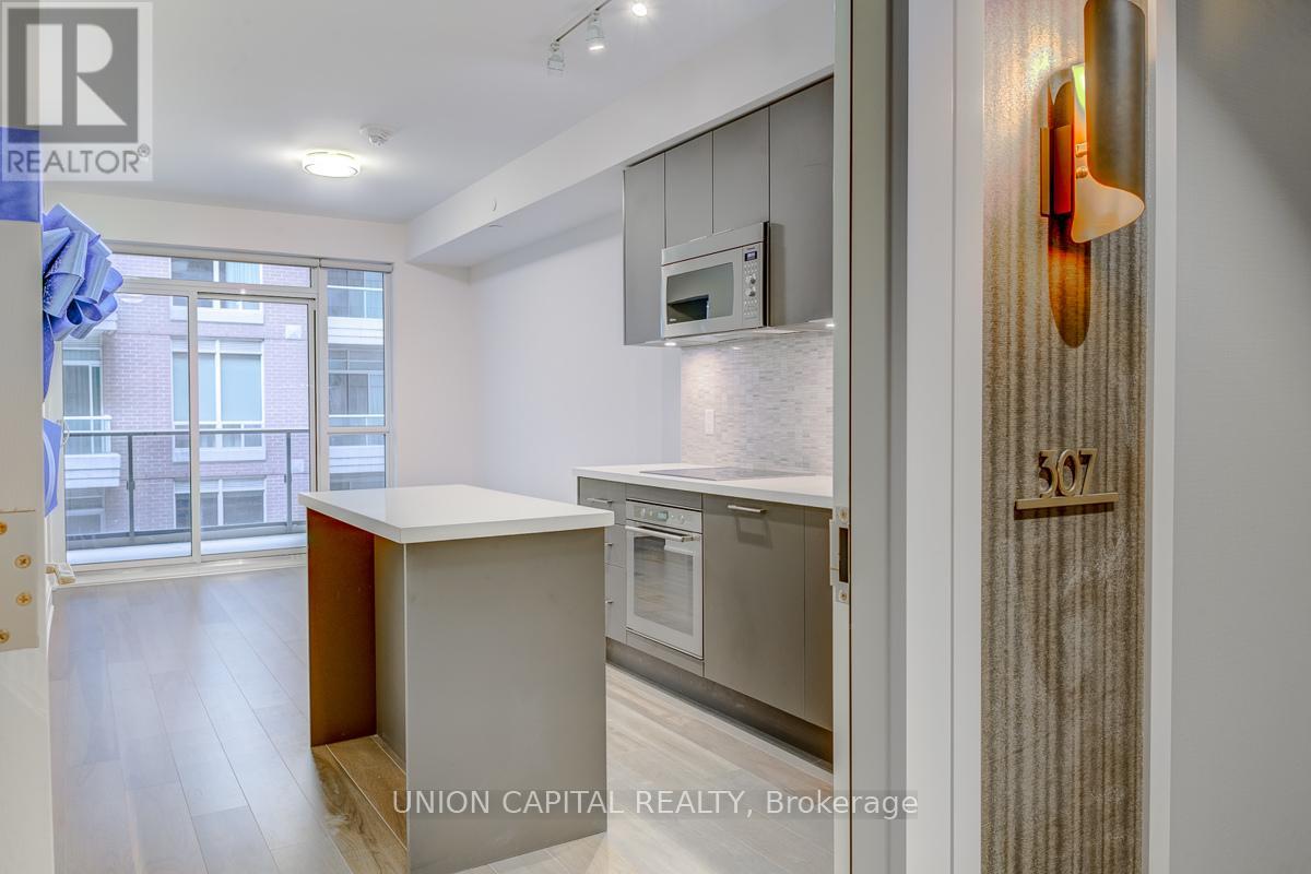 307 - 88 Cumberland Street, Toronto, Ontario  M5R 0C8 - Photo 4 - C12538546