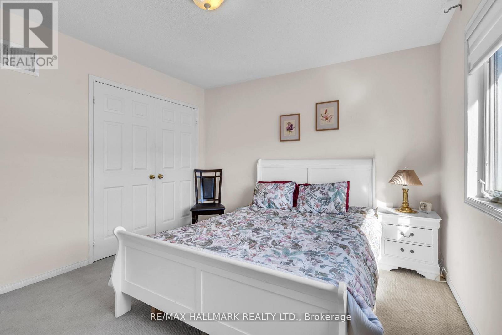 21 Brooks Avenue, Aurora, Ontario  L4G 7W2 - Photo 21 - N12458968