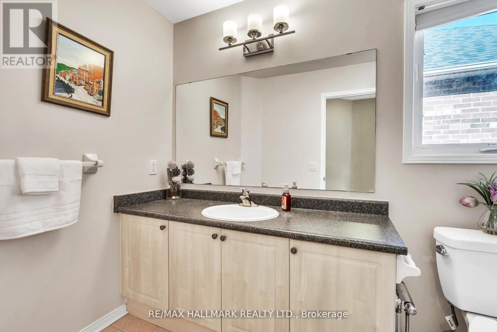 21 Brooks Avenue, Aurora, Ontario  L4G 7W2 - Photo 26 - N12458968