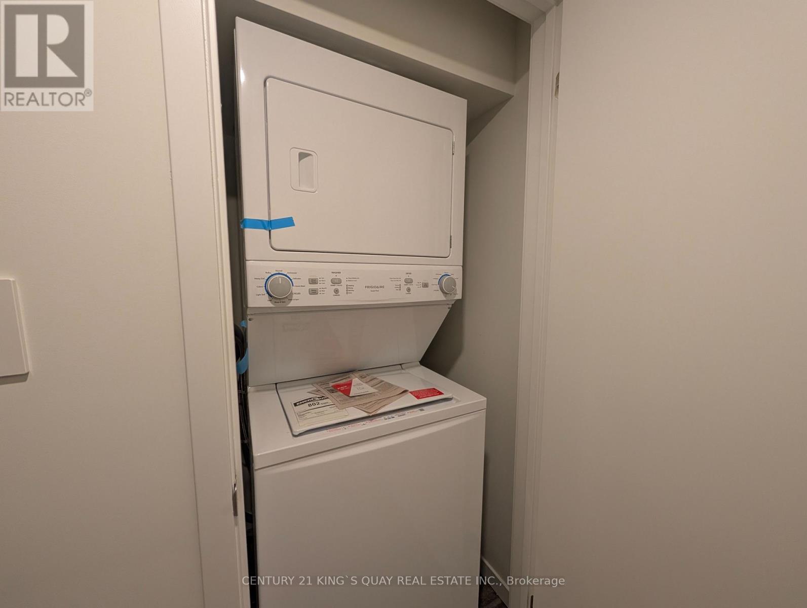 150 Matawin Lane, Richmond Hill, Ontario  L4B 0H7 - Photo 8 - N12535168