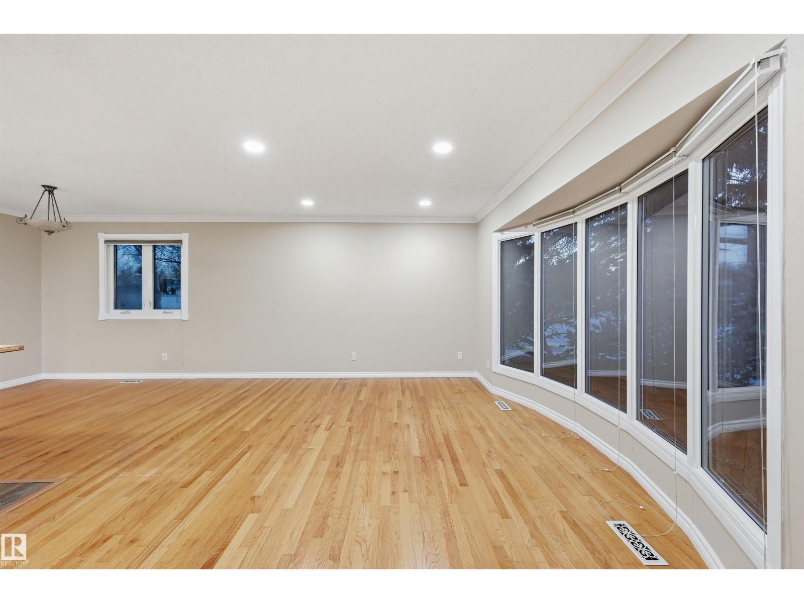 16803 93 St Nw, Edmonton, Alberta  T5Z 1W9 - Photo 5 - E4465506